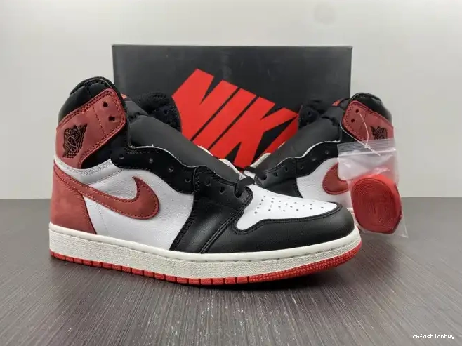 Air Jordan Retro High 'Track Red' 1 OG 555088-112 0425